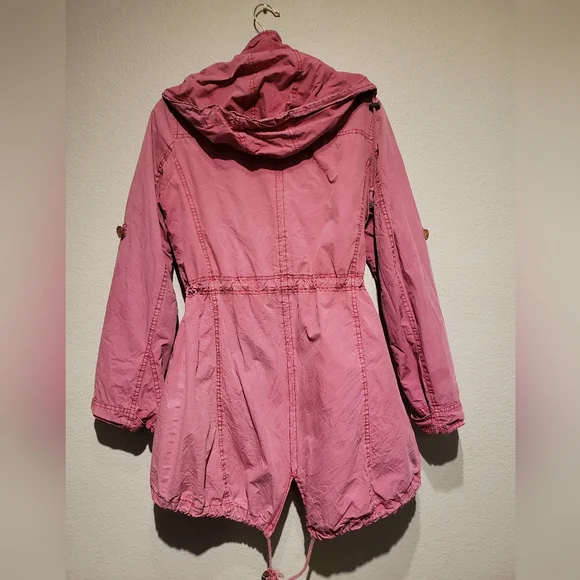 Pink Utility Jacket with Removable Hood by G.H. Bass & Co - Picture 2 of 7